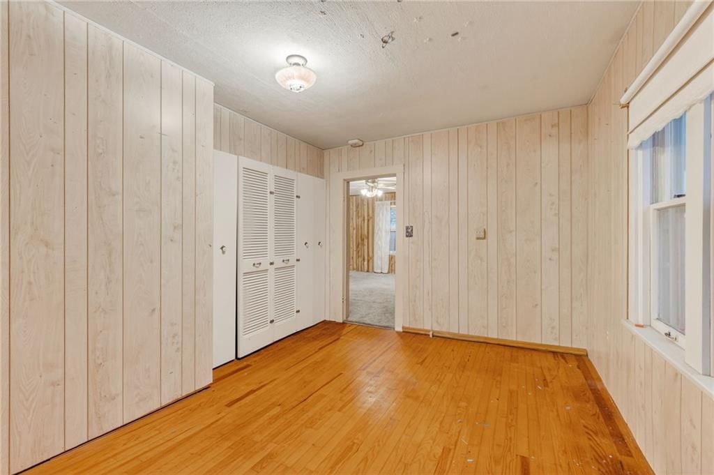 307 Center Street — photo 32