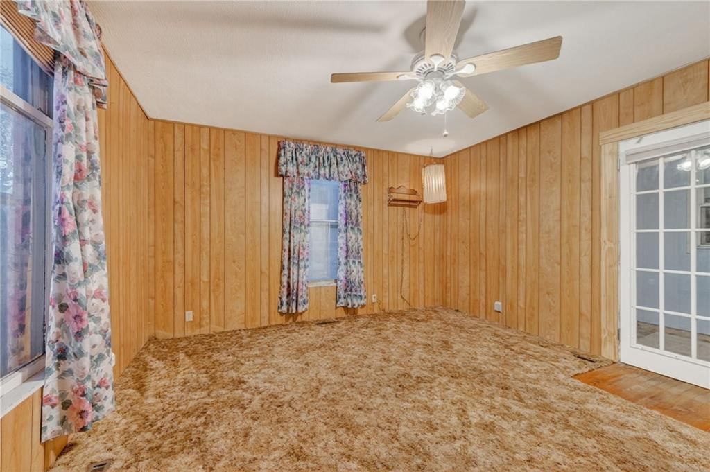 307 Center Street — photo 33