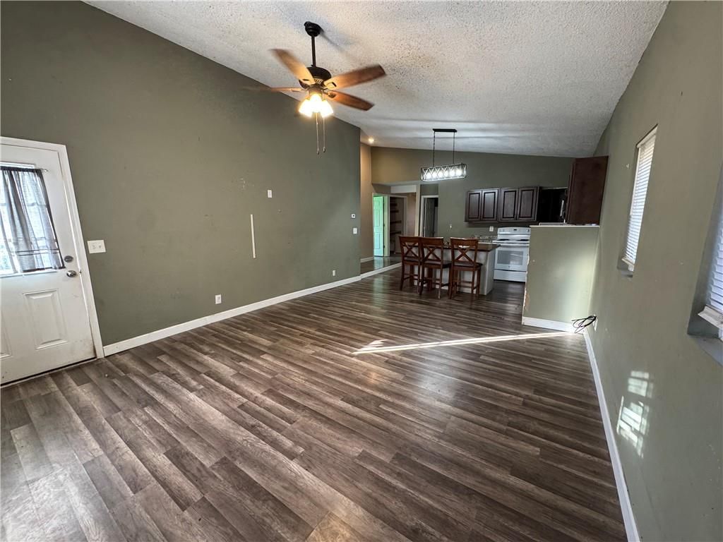 206 E lucy Street — photo 8