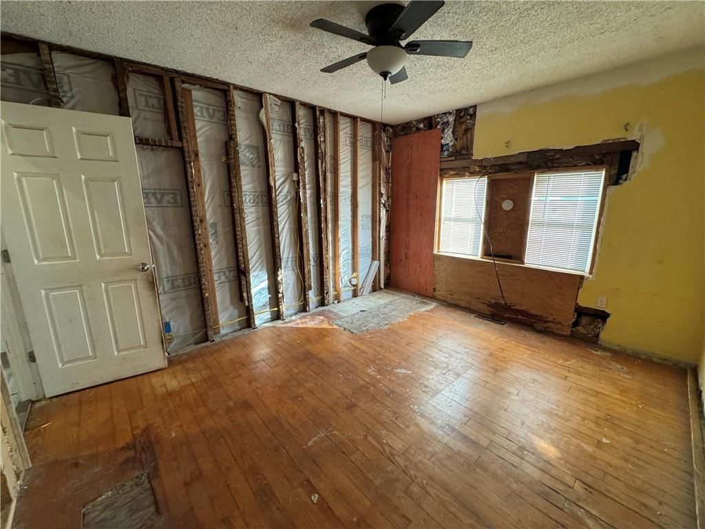 206 E lucy Street — photo 23