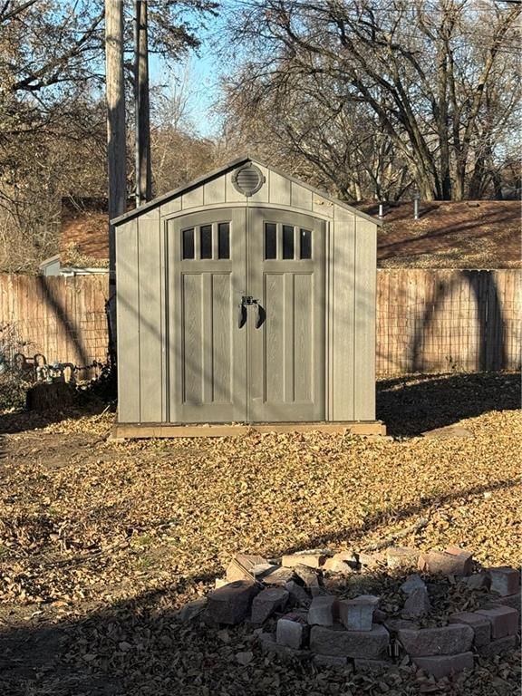 206 E lucy Street — photo 27