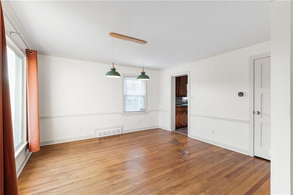 416 E 81st Street — photo 14