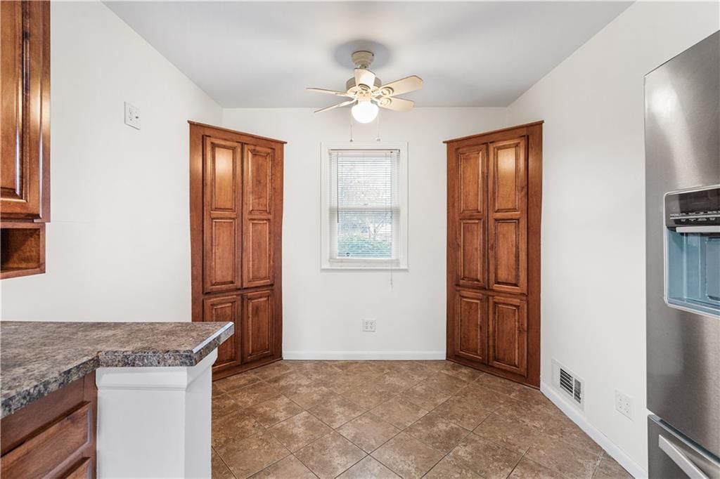 416 E 81st Street — photo 25