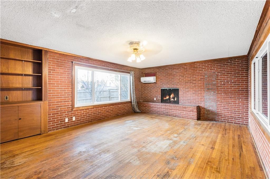 416 E 81st Street — photo 30