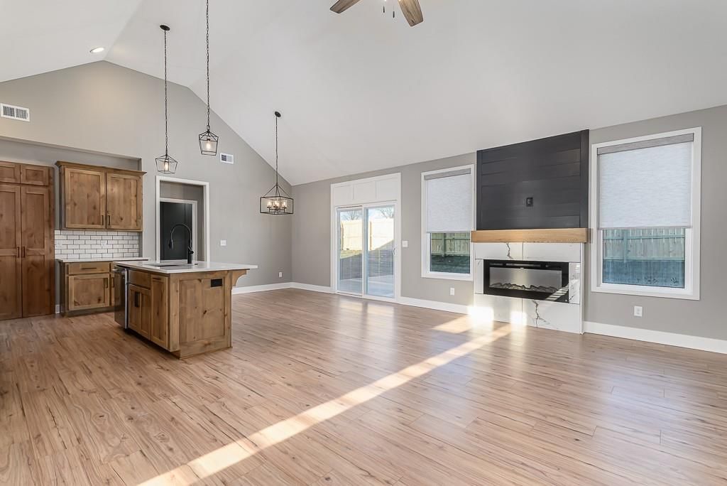 932 N Cottonwood Court — photo 4