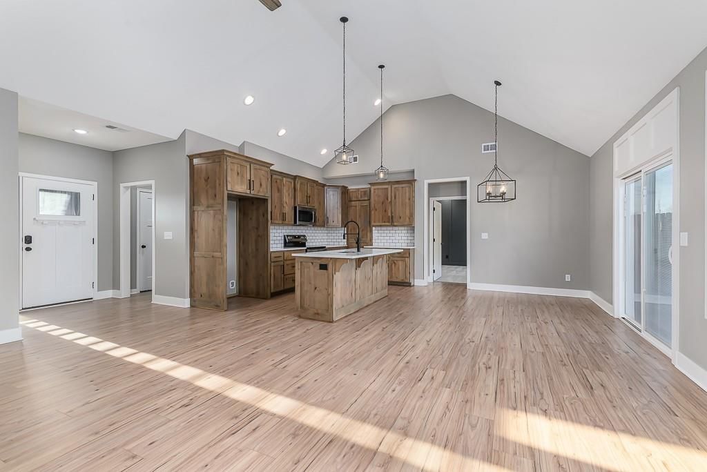 932 N Cottonwood Court — photo 5