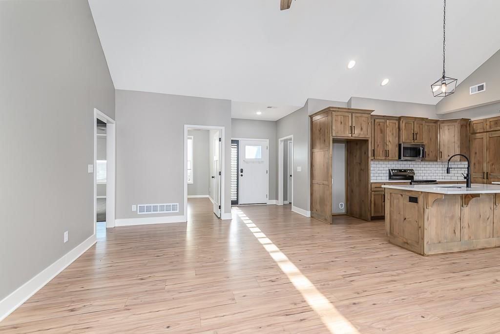 932 N Cottonwood Court — photo 6
