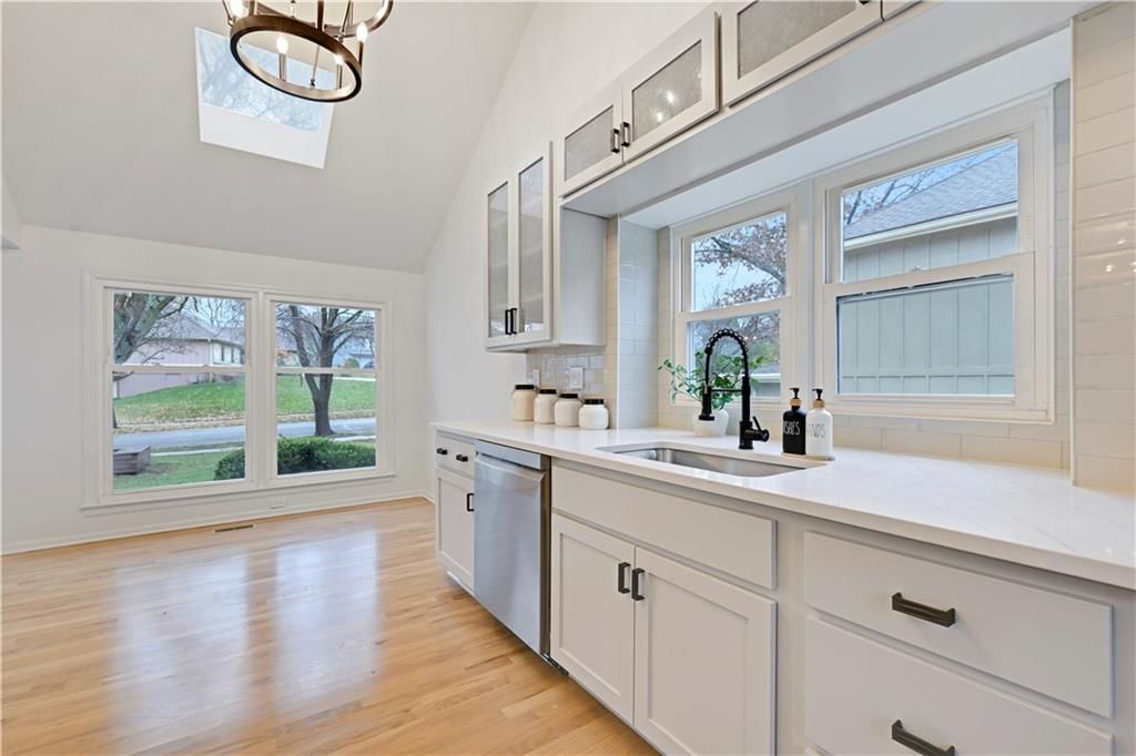 9318 Greenway Lane — photo 3
