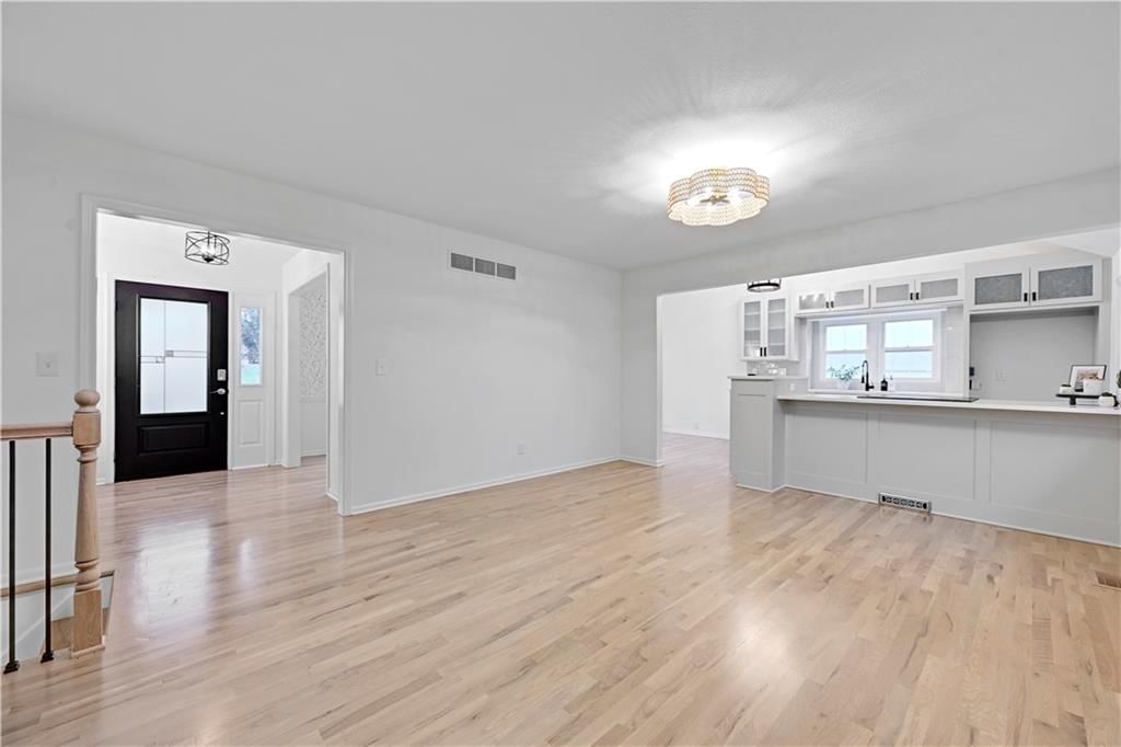 9318 Greenway Lane — photo 5