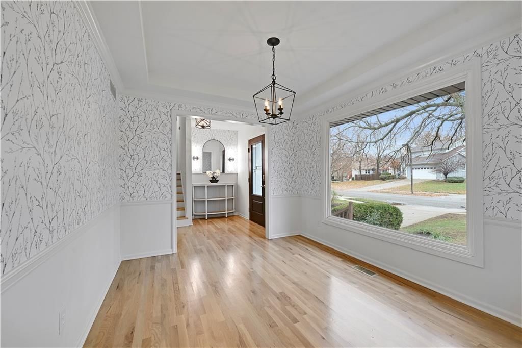 9318 Greenway Lane — photo 10