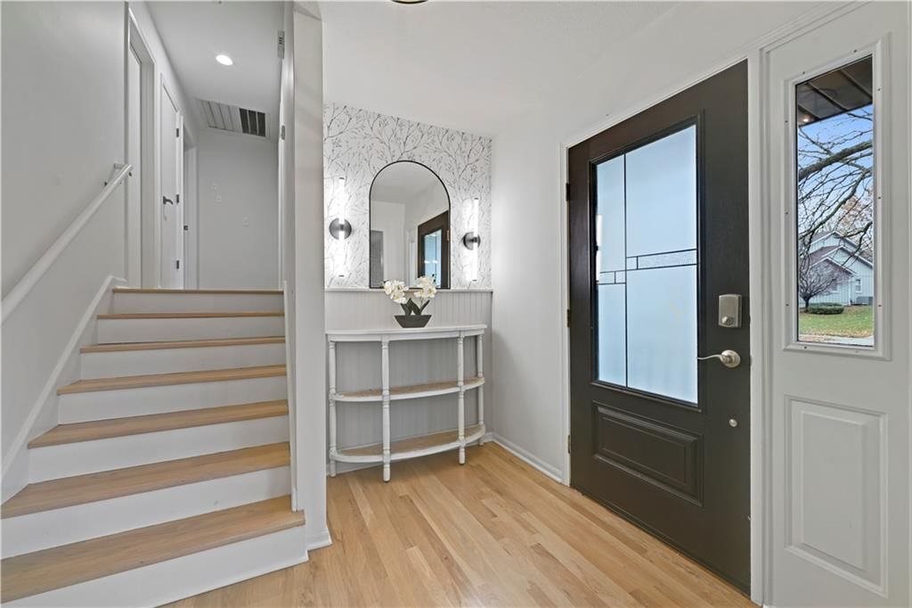 9318 Greenway Lane — photo 12