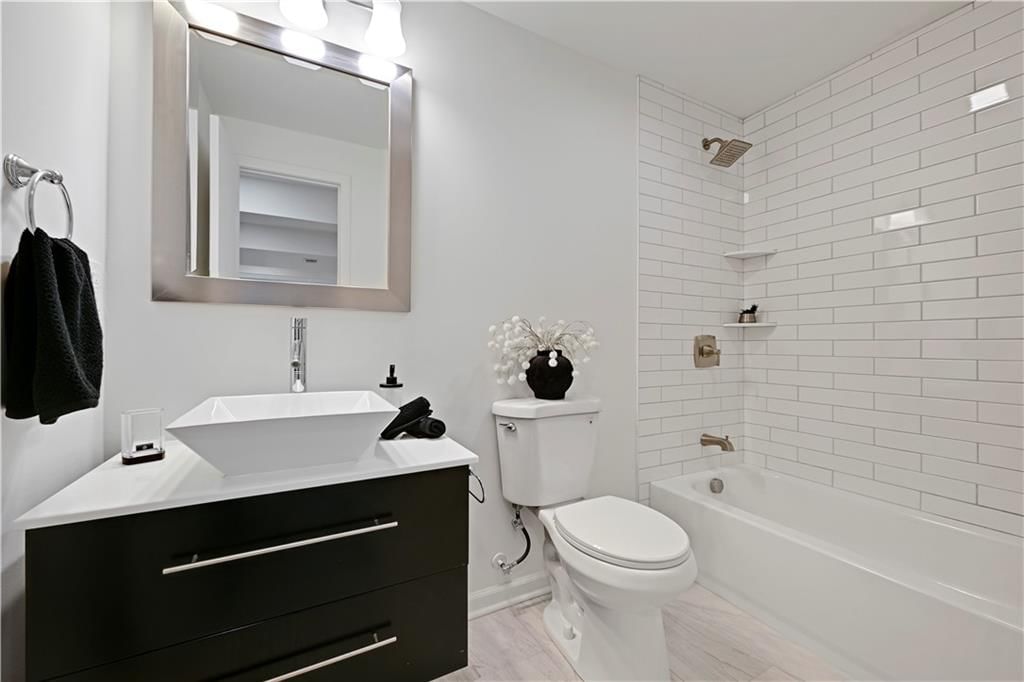 9318 Greenway Lane — photo 24