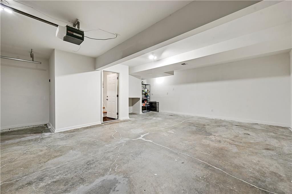 9318 Greenway Lane — photo 26