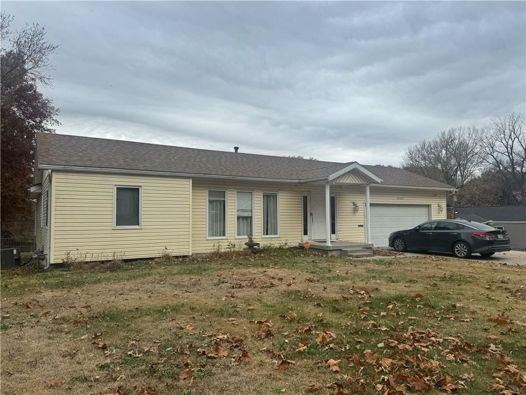 10905 E 59th Street, Raytown, MO