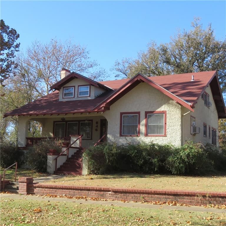 846 N SYCAMORE Street — photo 2