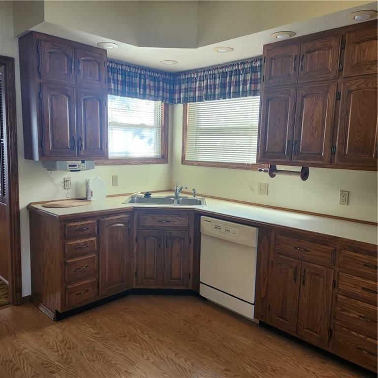 846 N SYCAMORE Street — photo 16
