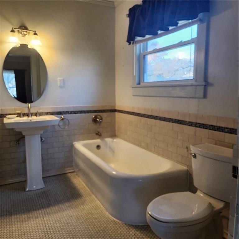 846 N SYCAMORE Street — photo 28