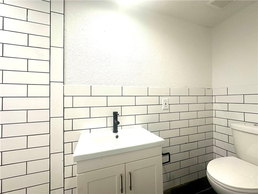 2505 S 18th Street — photo 20