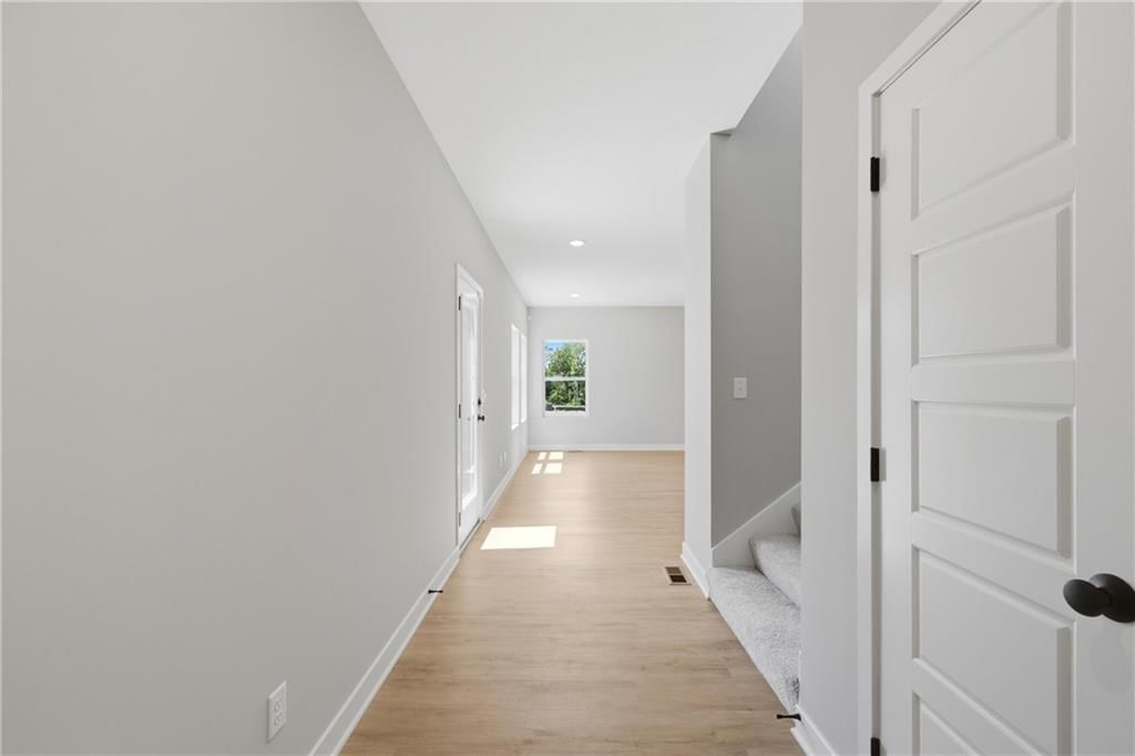 4714 Brentwood Avenue — photo 5