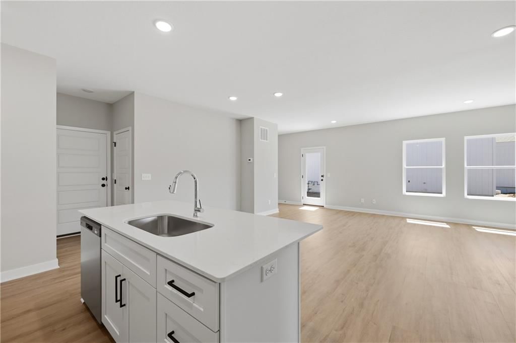 4714 Brentwood Avenue — photo 13