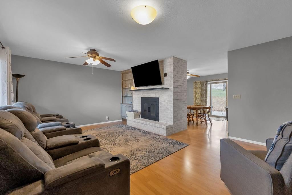 75 Myrna Circle — photo 6