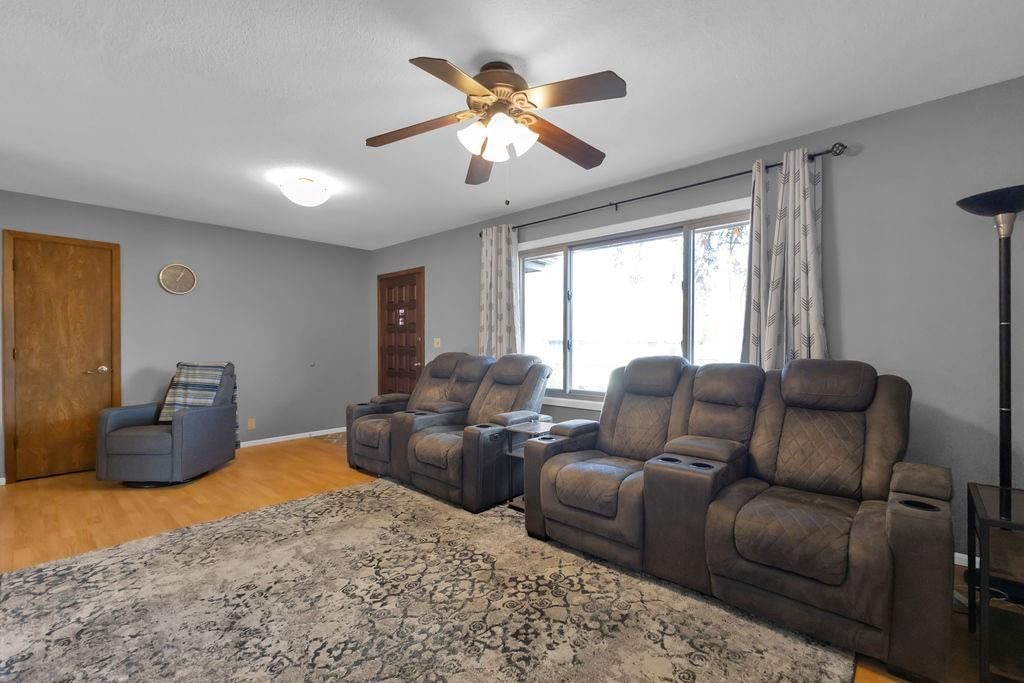 75 Myrna Circle — photo 8