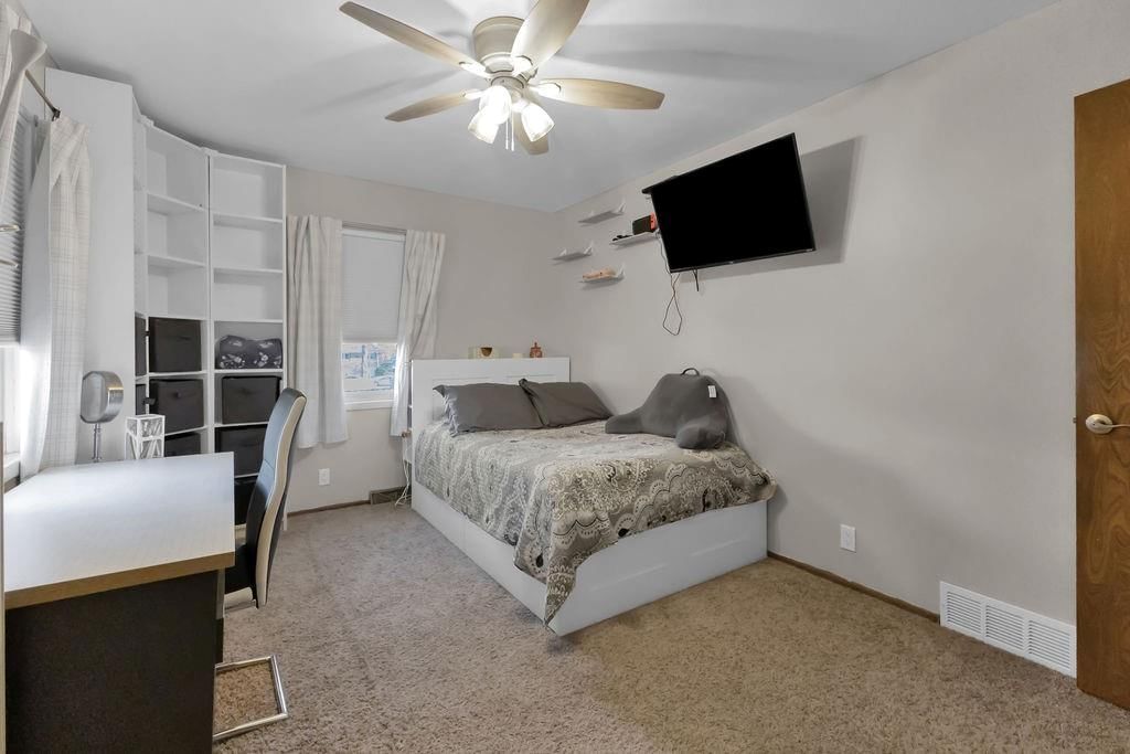 75 Myrna Circle — photo 19