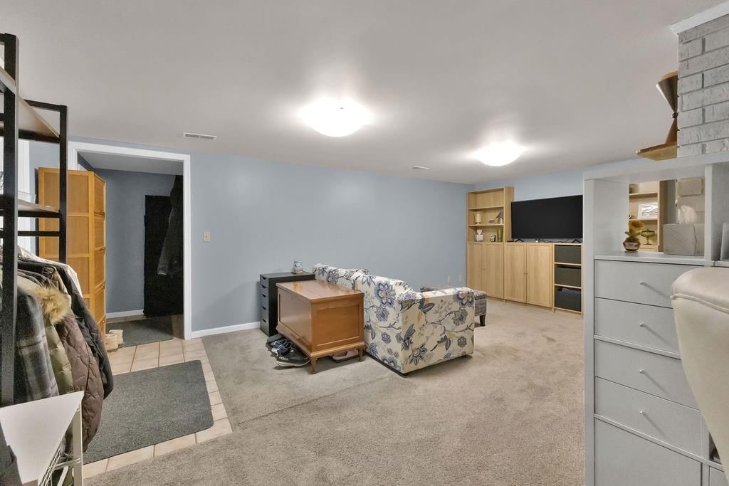 75 Myrna Circle — photo 30