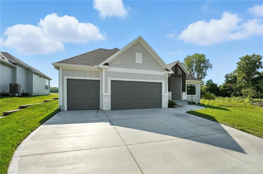 Photo 50 of 73 - 4264 Lake Shore Court, Basehor, KS 66007