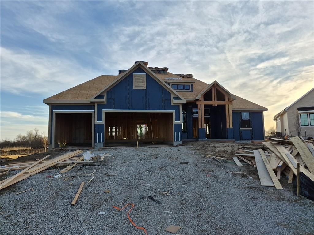 4264 Lake Shore Court, Basehor, KS: listing photo 3