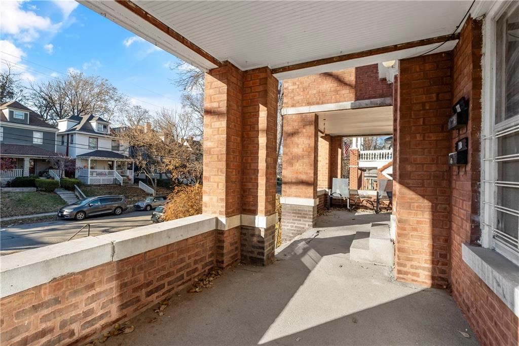 3619 Wyandotte Street — photo 2