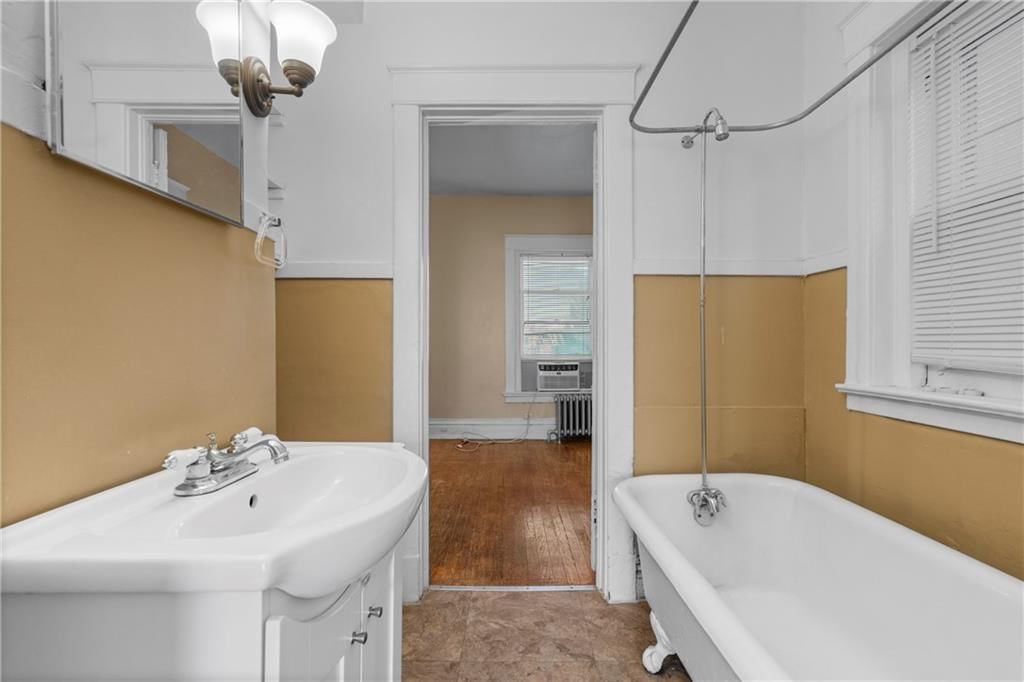 3619 Wyandotte Street — photo 8