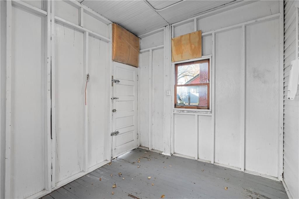 3619 Wyandotte Street — photo 14