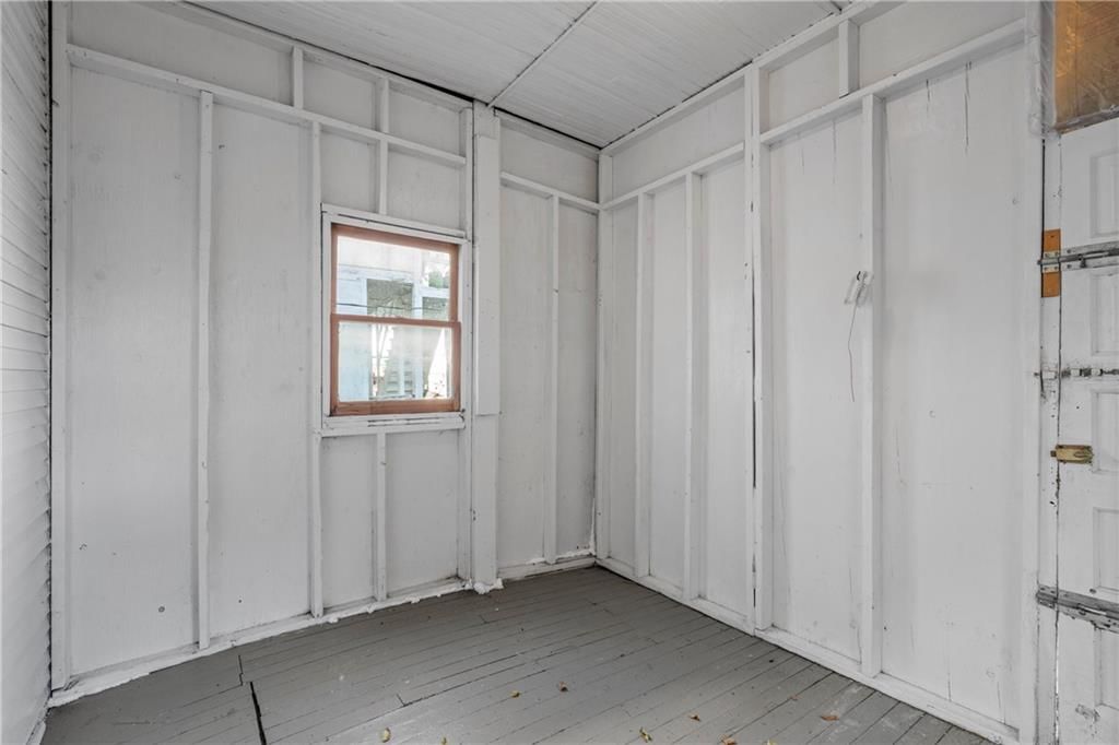 3619 Wyandotte Street — photo 15