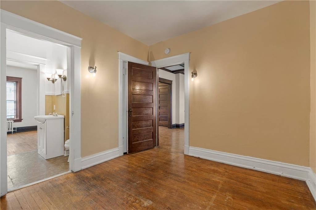 3619 Wyandotte Street — photo 23