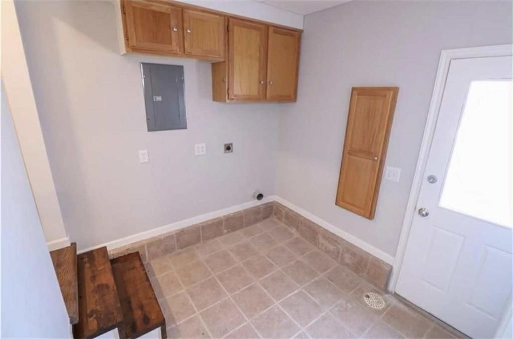 5615 Oakland Avenue — photo 27