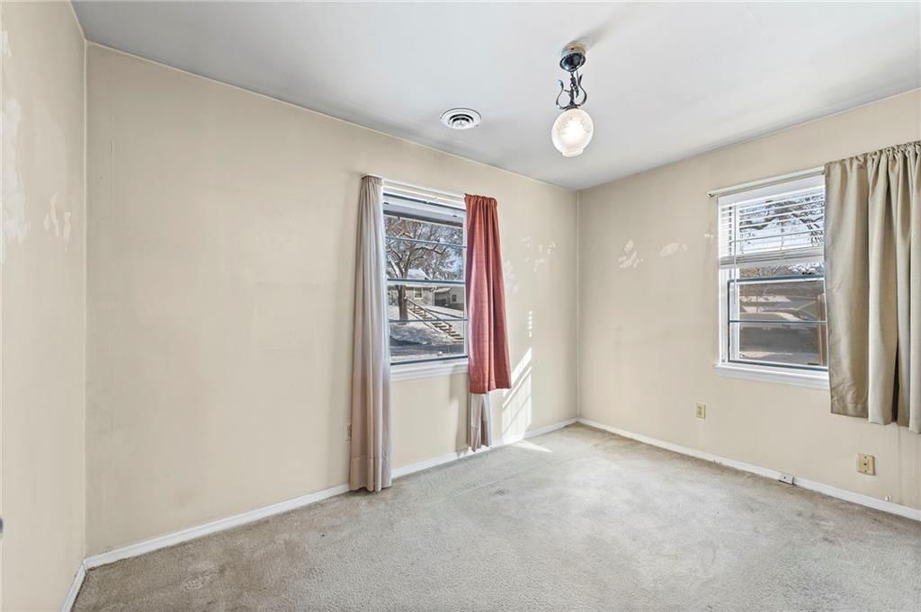4905 Vista Street — photo 8