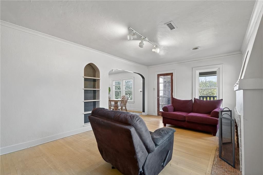 5024 Woodland Avenue — photo 5
