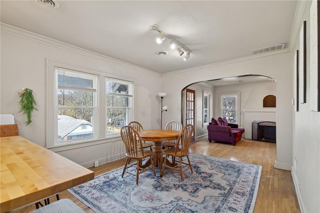5024 Woodland Avenue — photo 10