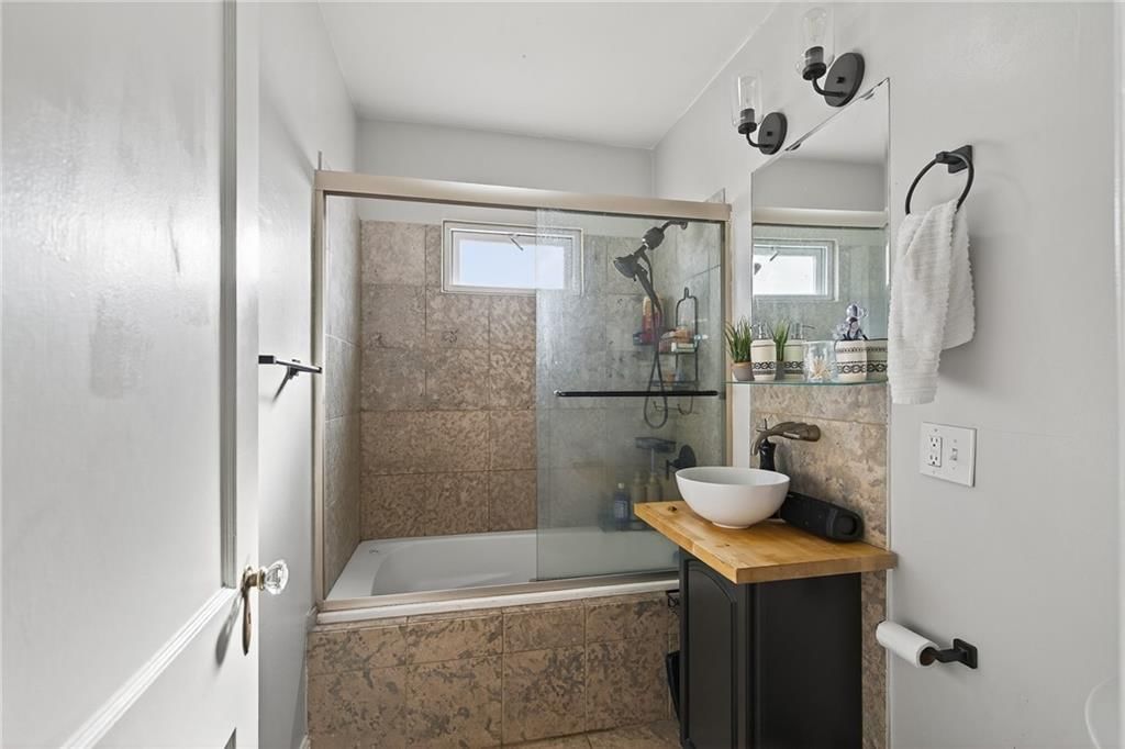 5024 Woodland Avenue — photo 32