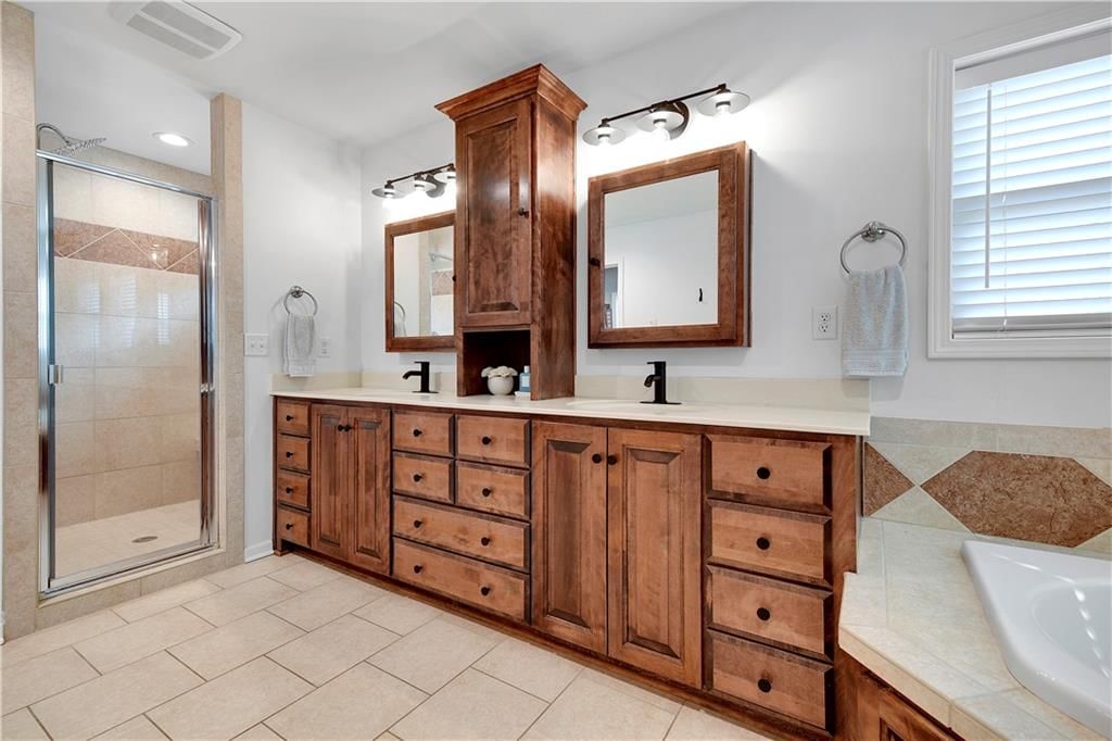 7123 Woodson Street — photo 17