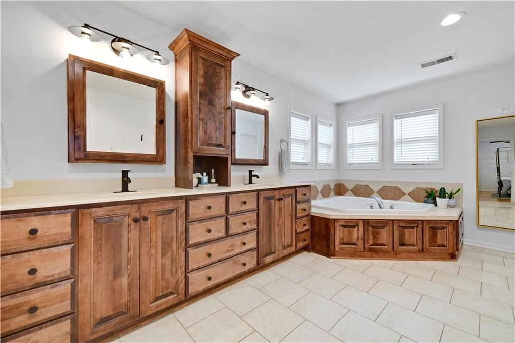 7123 Woodson Street — photo 18