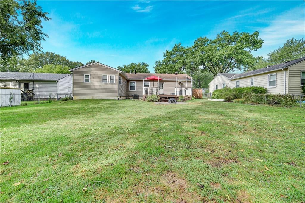 7123 Woodson Street — photo 27