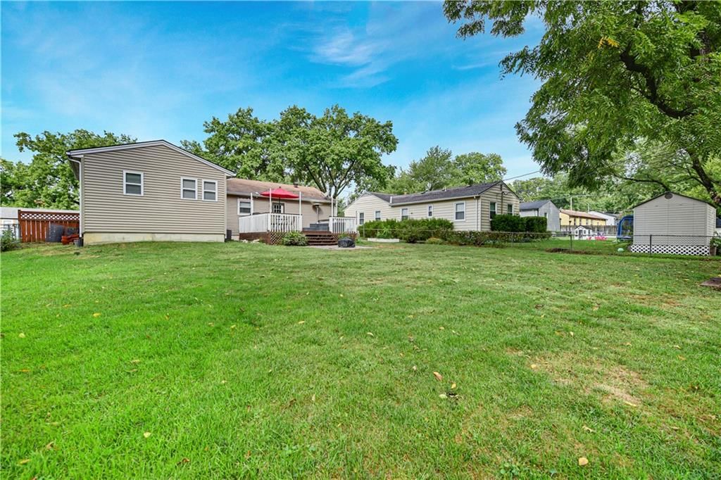 7123 Woodson Street — photo 28