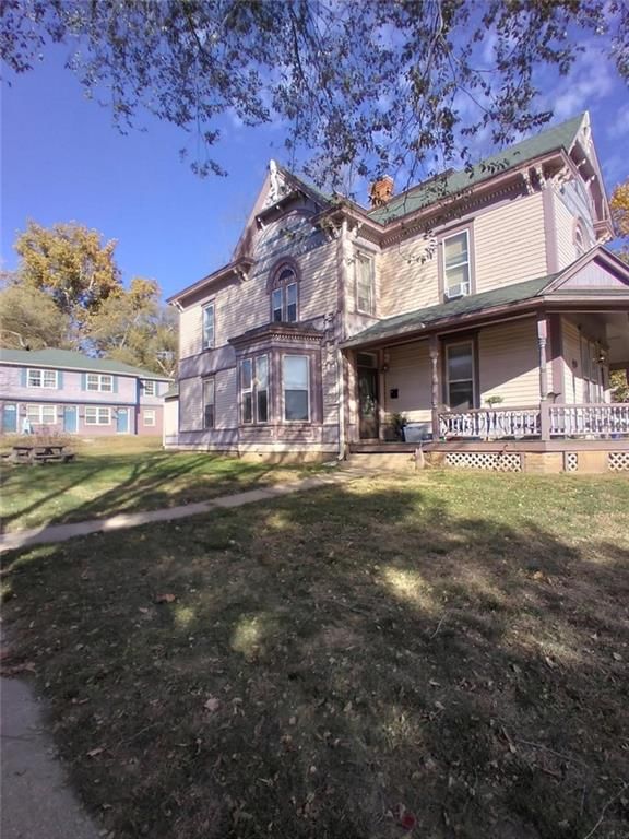 416 E Franklin Street — photo 9