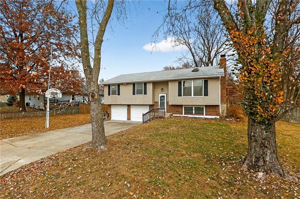 13501 Park Hills Drive — photo 3