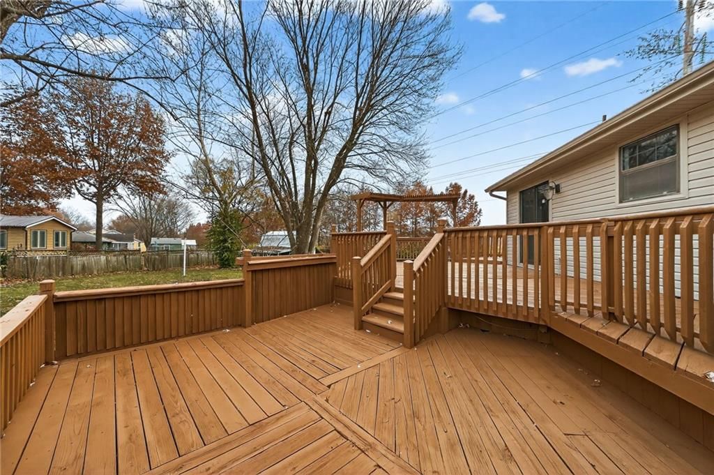 13501 Park Hills Drive — photo 11