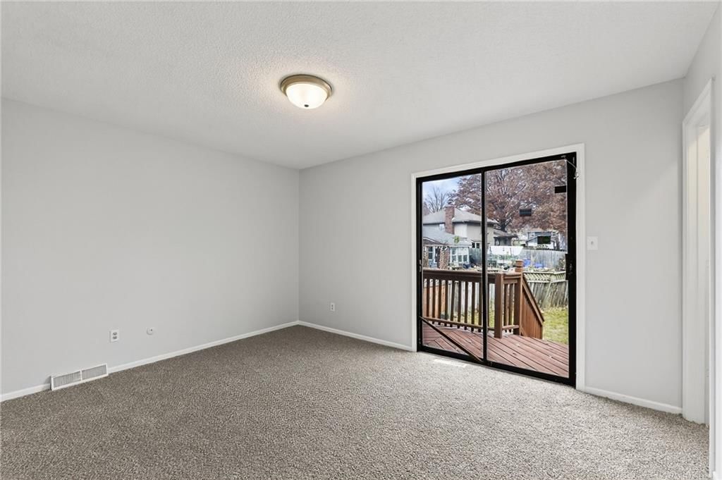 13501 Park Hills Drive — photo 22
