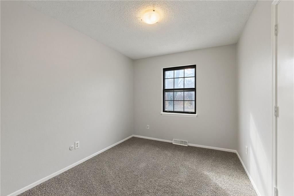 13501 Park Hills Drive — photo 27