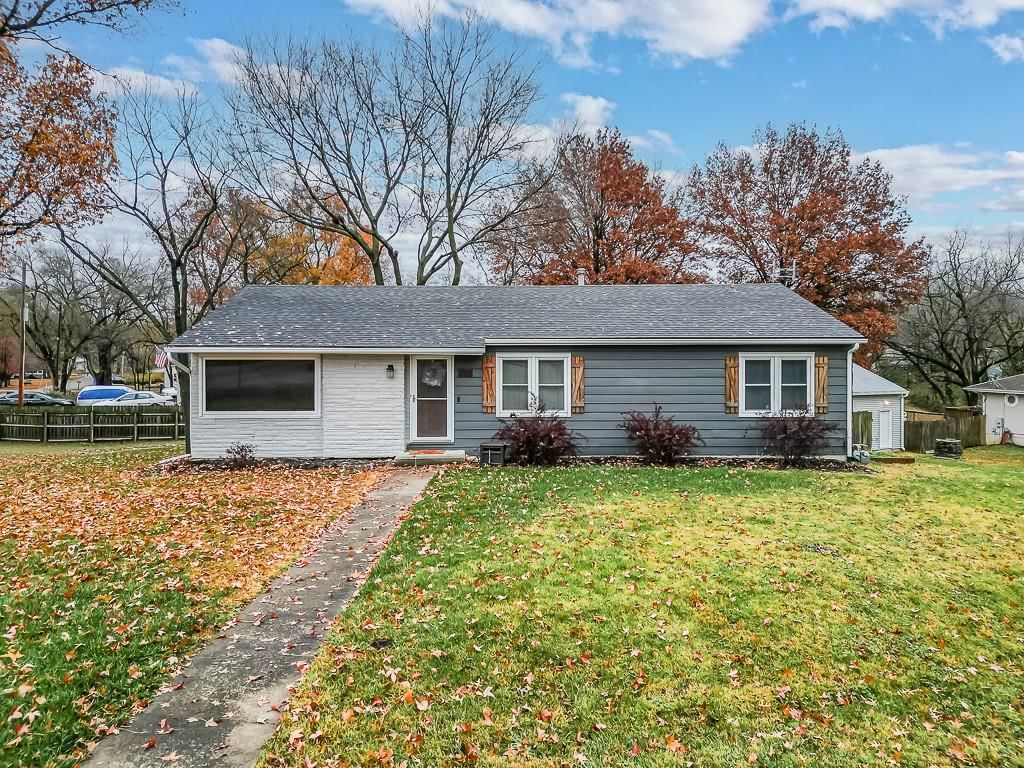 402 E 6th Street, Tonganoxie, KS